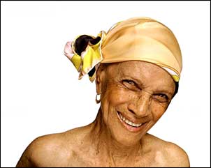 Belgique : la beauté n’a pas d’âge ! Irène Sinclair, 96 ans est à l’affiche et sur la toile